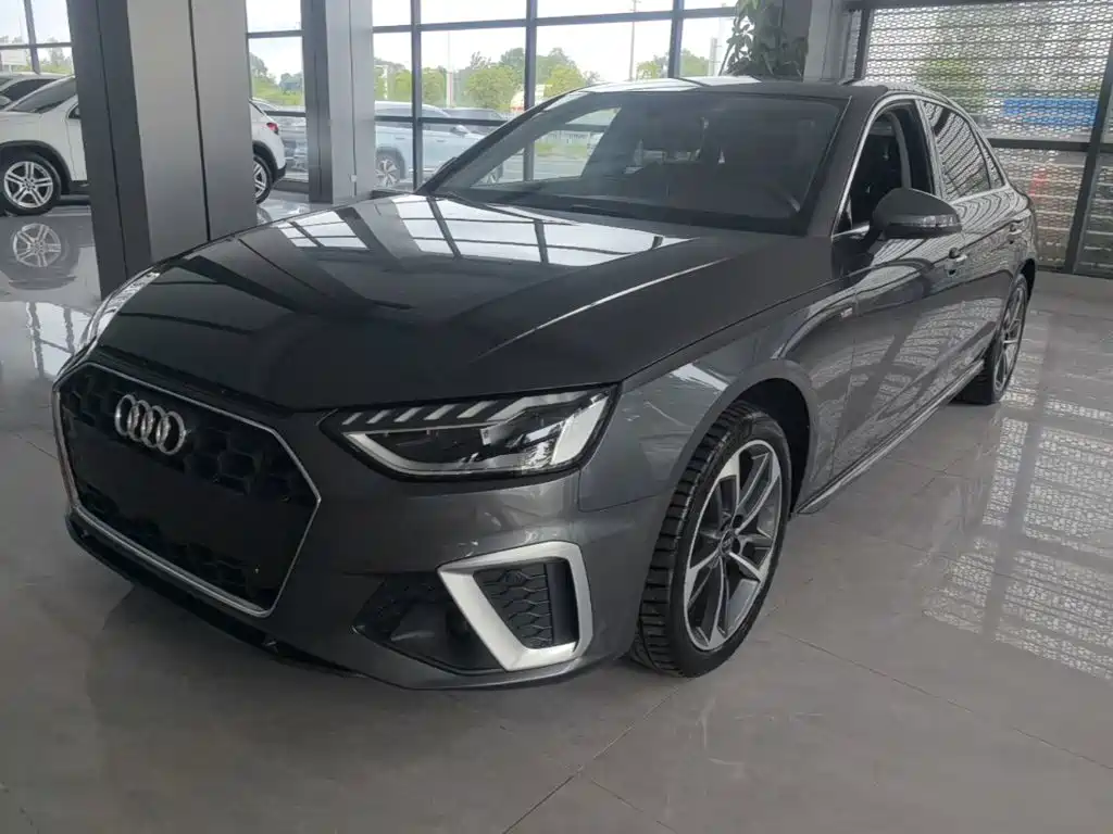 Audi A4 2024
