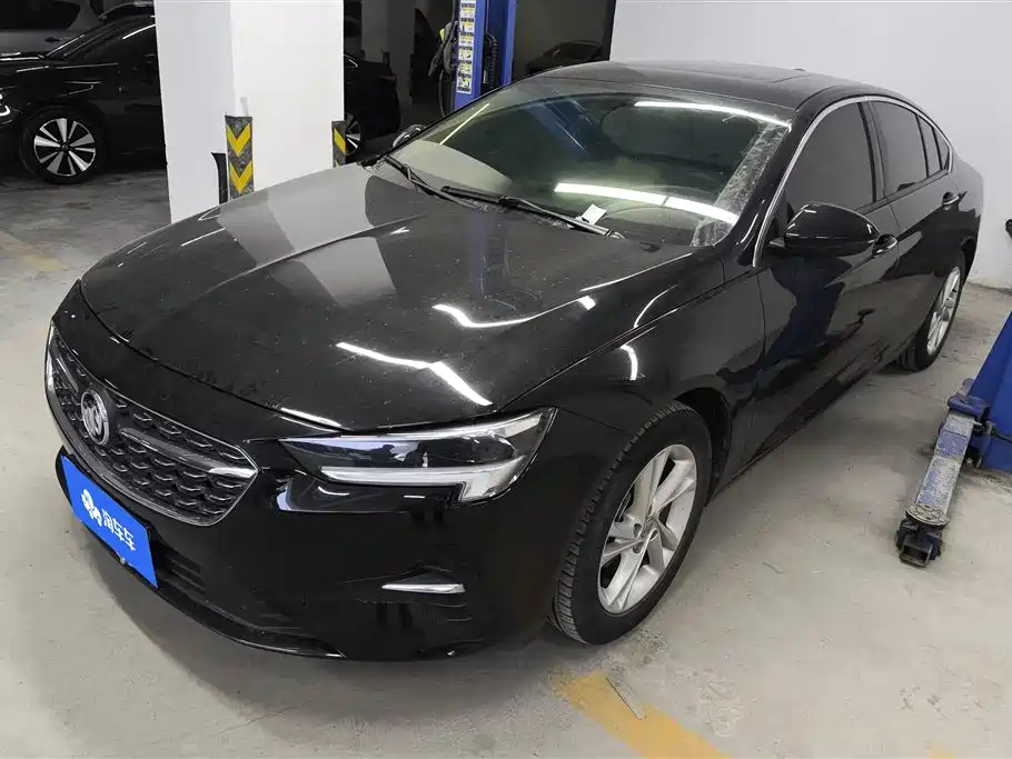 Buick Regal 2021