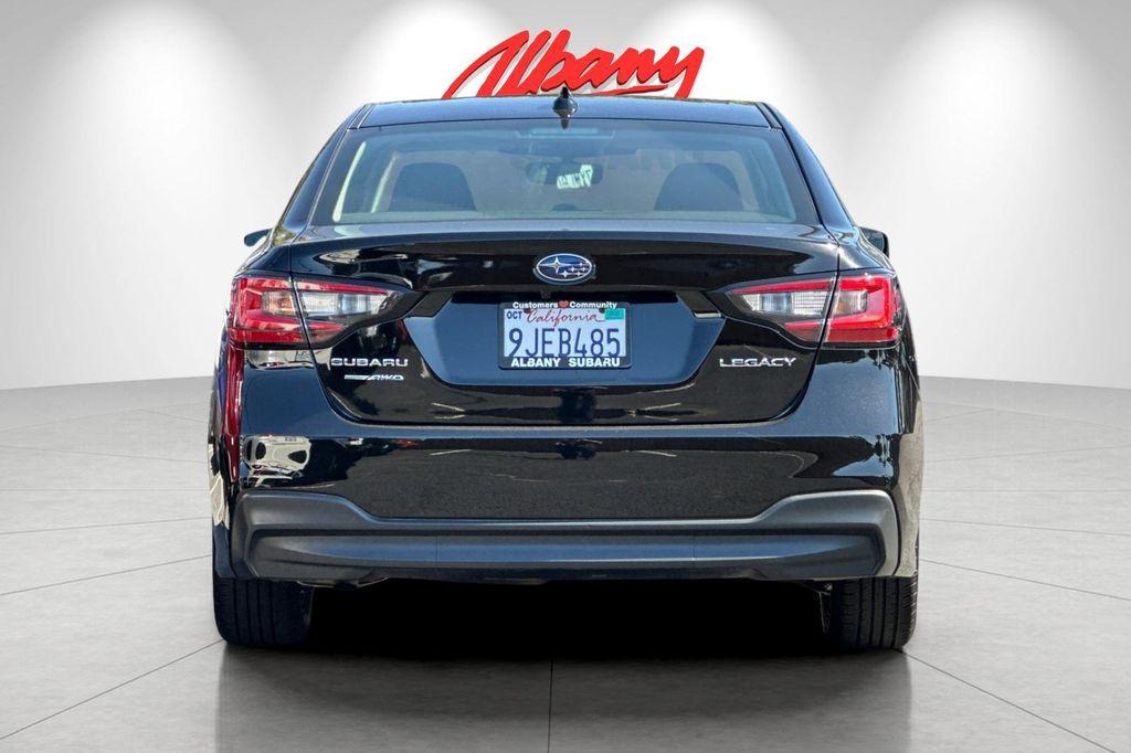 Subaru Legacy 2024