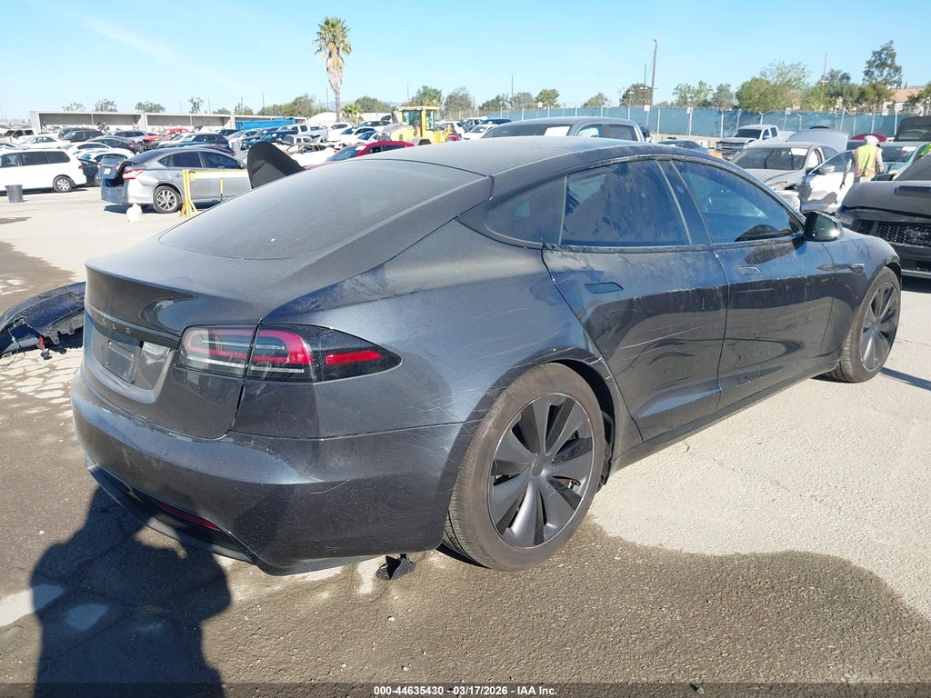 Tesla Model S 2024