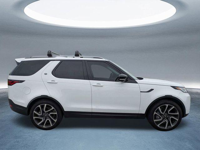 Land Rover Discovery 2024