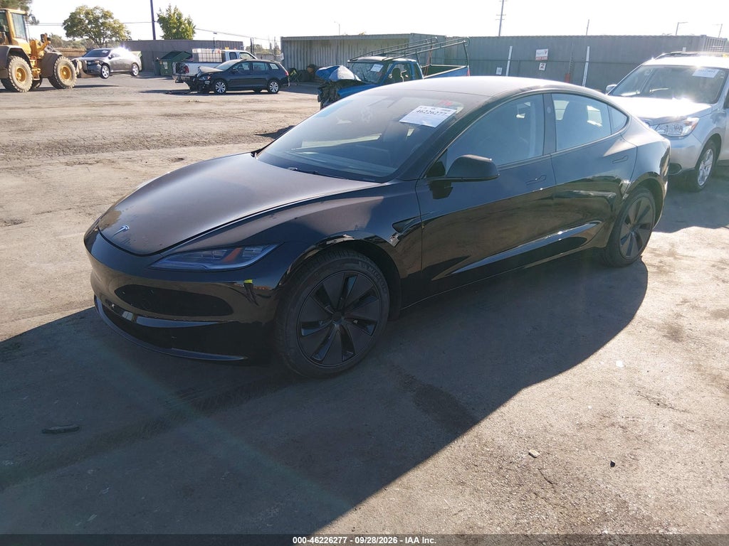 Tesla Model 3 2025