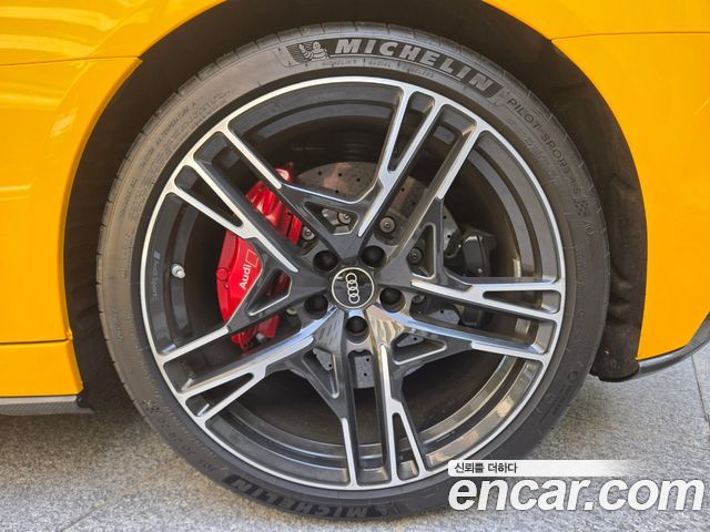Audi R8 2021