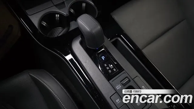 Toyota Prius 2024