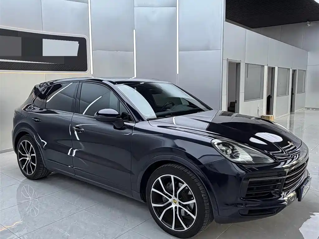Porsche Cayenne 2023