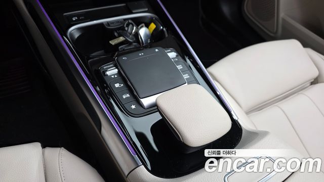 Mercedes-Benz GLB 2022
