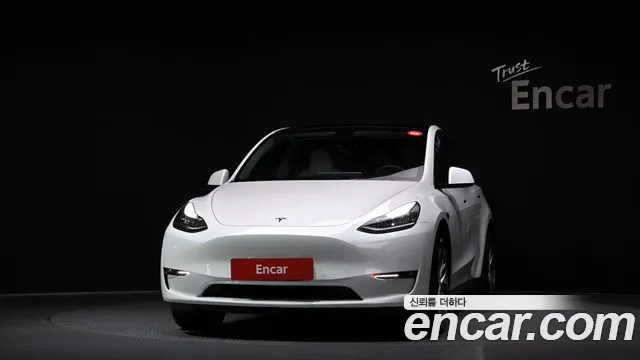 Tesla Model Y 2021
