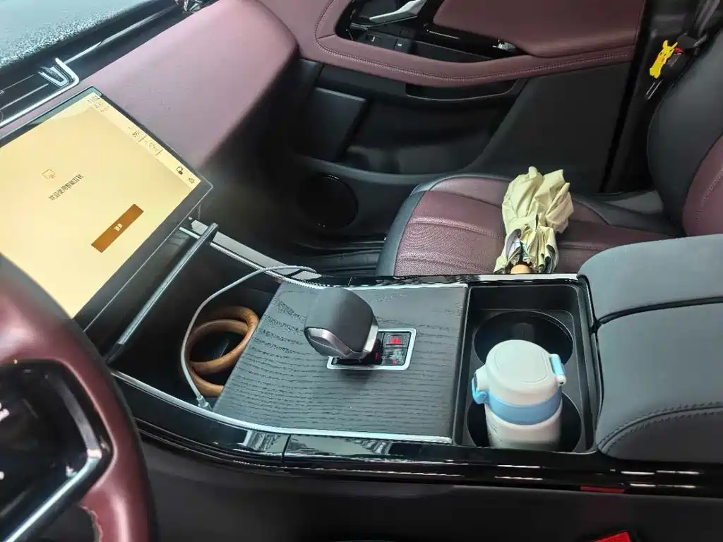 Land Rover Range Rover Evoque 2024
