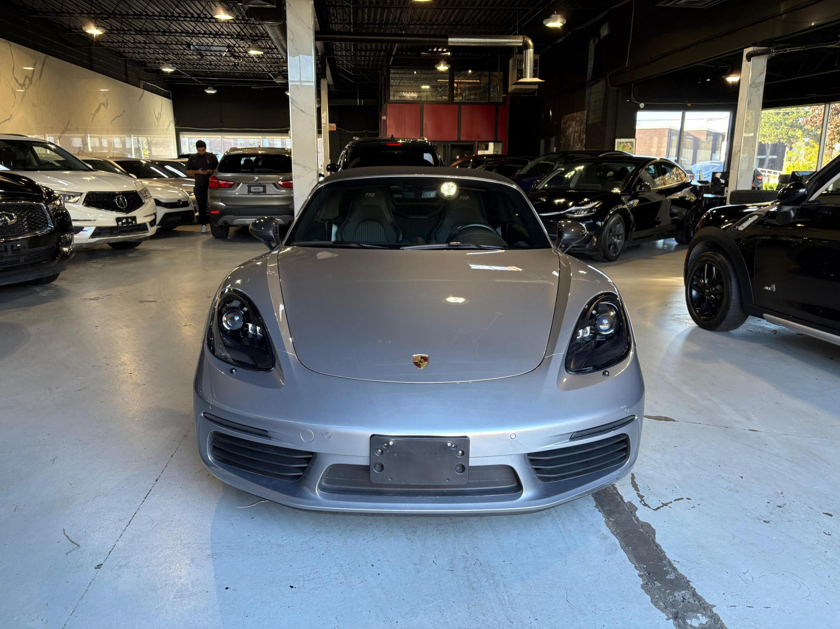 Porsche Boxster 2021