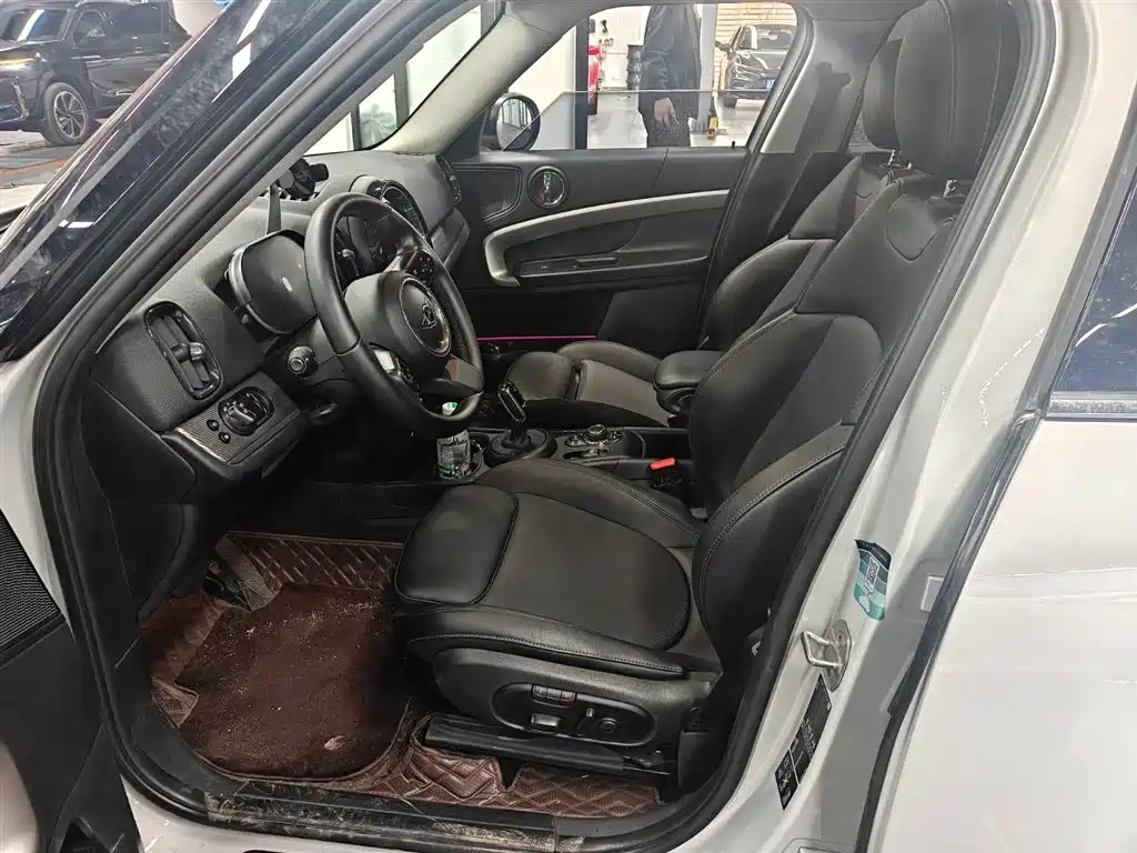 Mini Countryman 2021