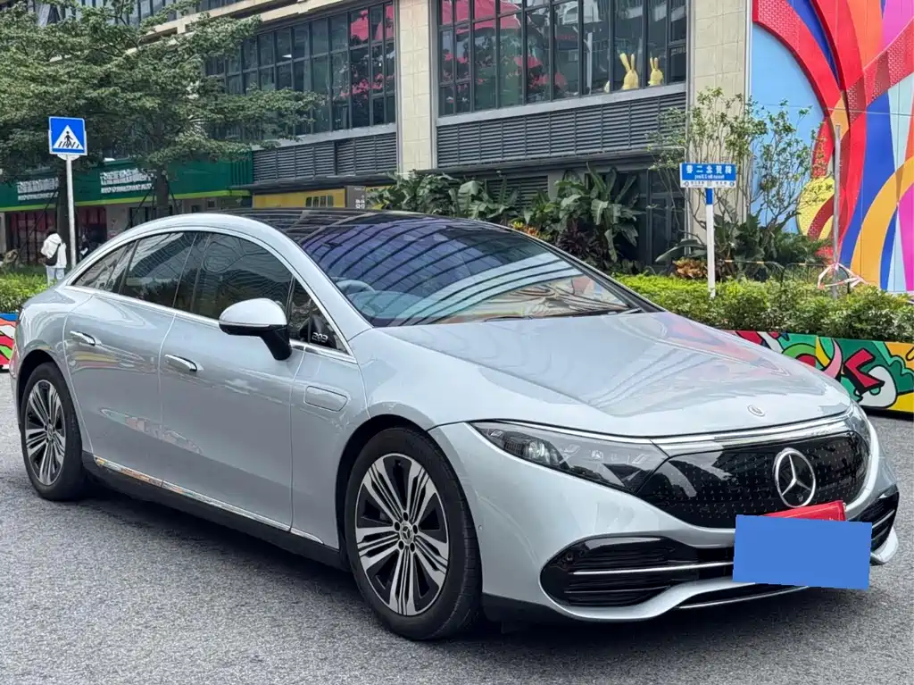 Mercedes-Benz EQS 2024