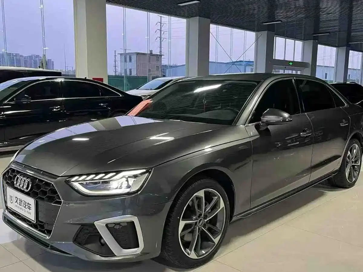 Audi A4 2022