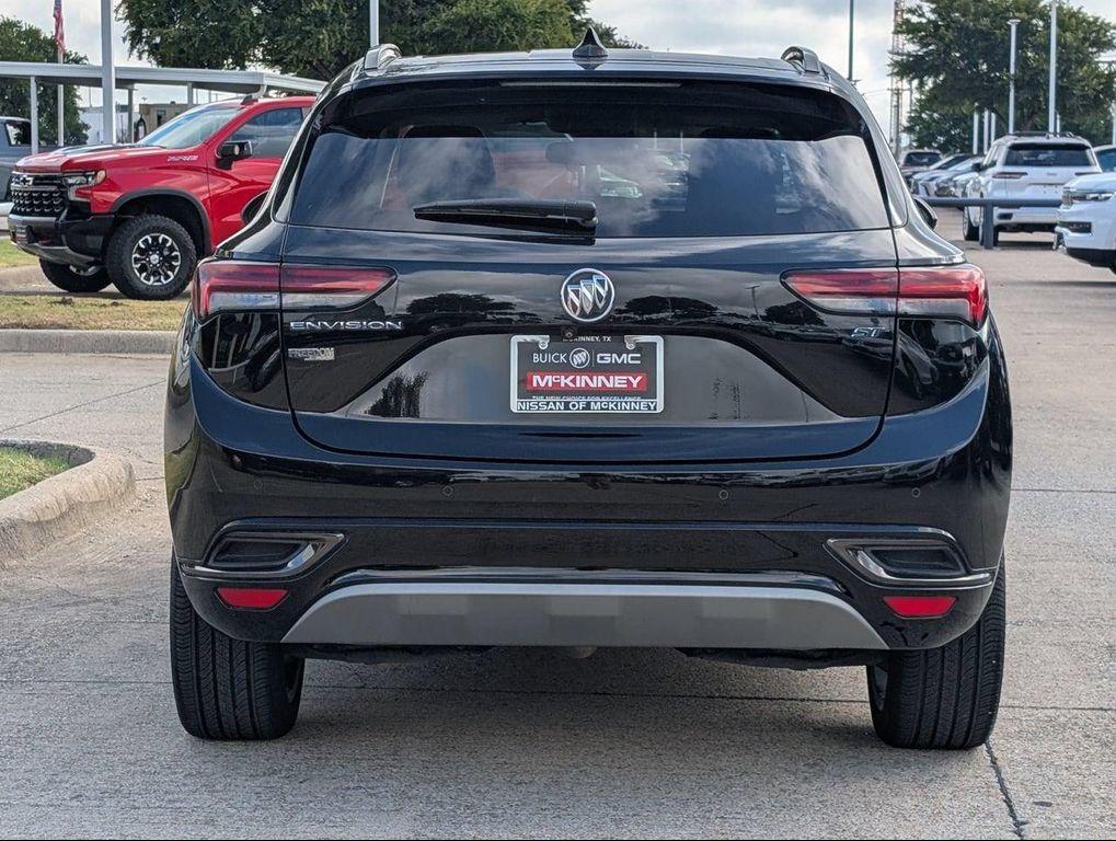 Buick Envision 2023