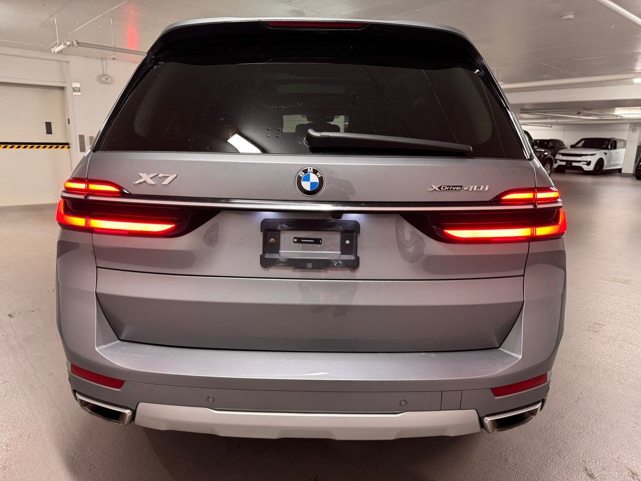 BMW X7 2024