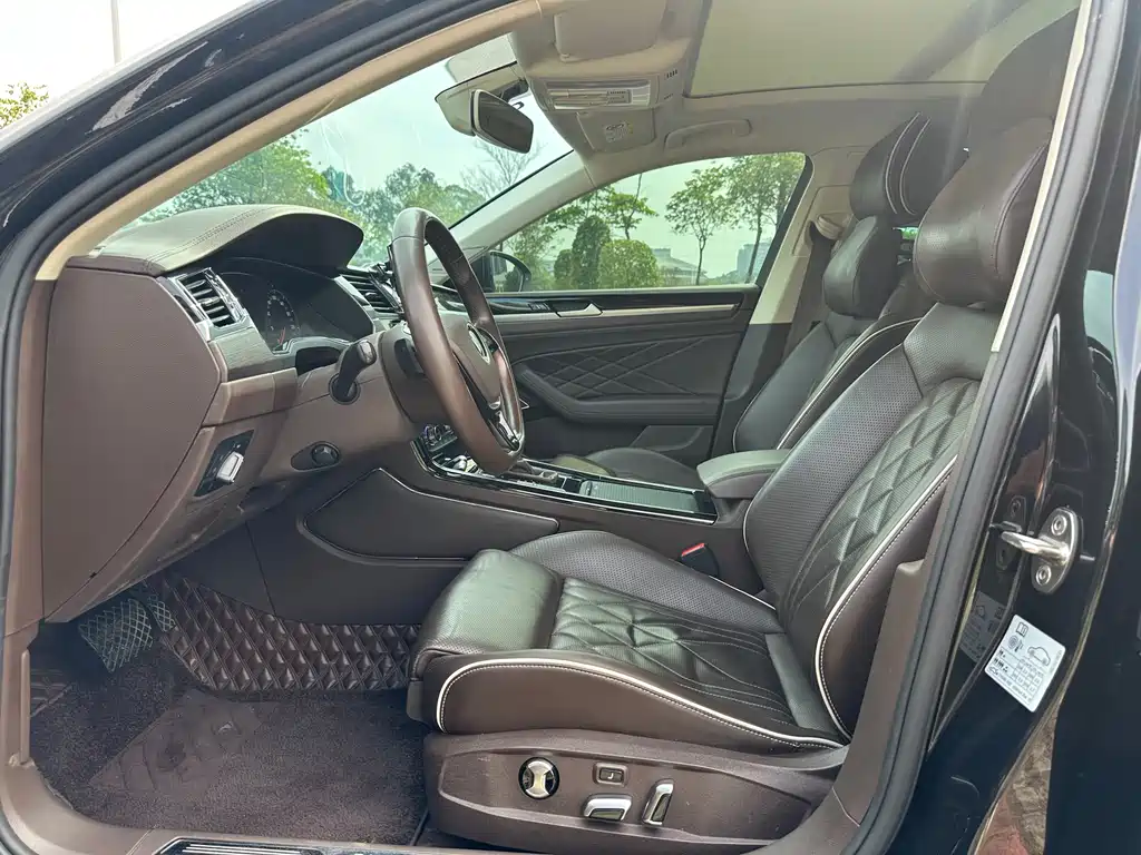 Volkswagen Phideon 2022