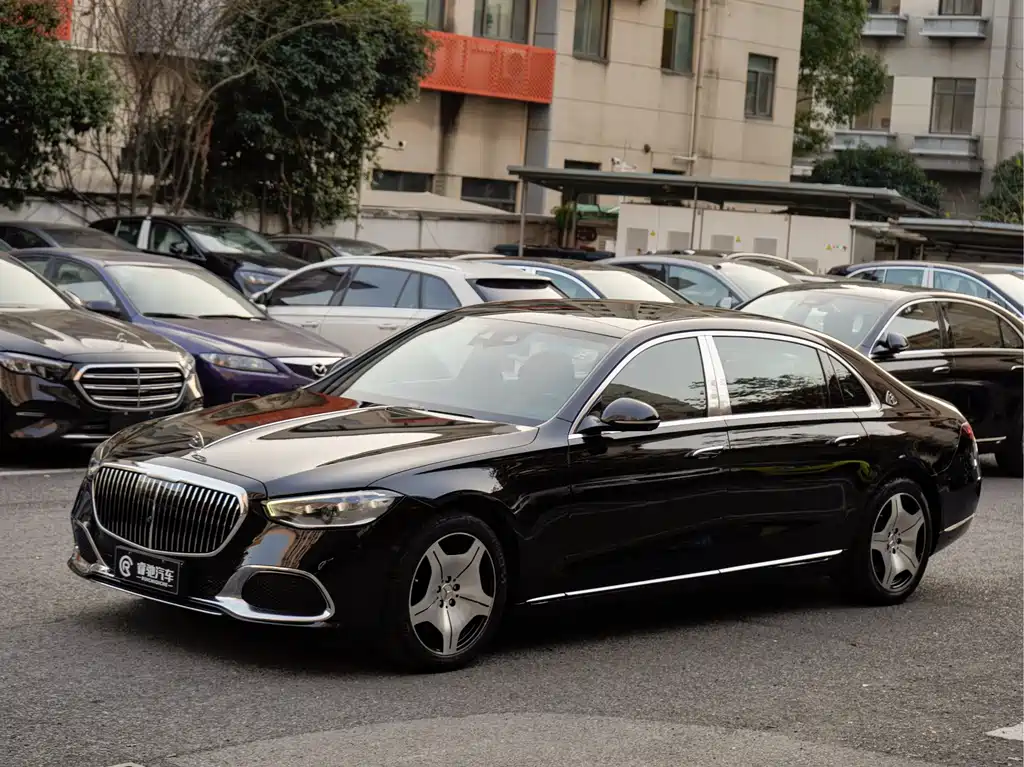 Mercedes-Benz Maybach S-Класс 2022