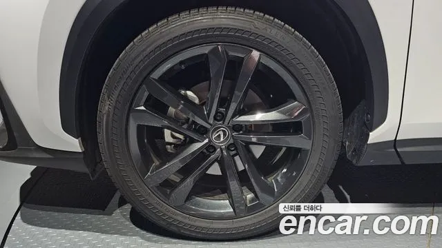 Lexus NX 2024