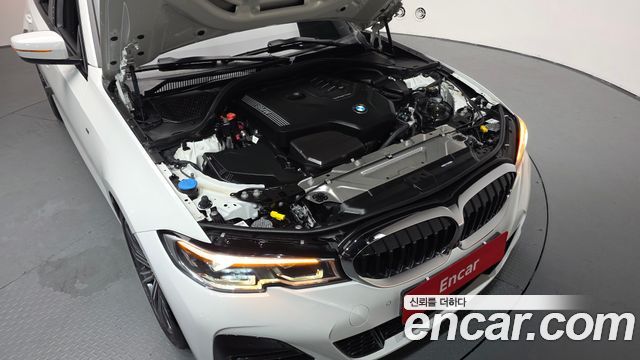 BMW 3 серии 2021