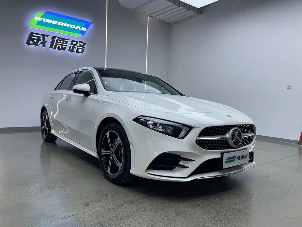 Mercedes-Benz A-Класс 2022