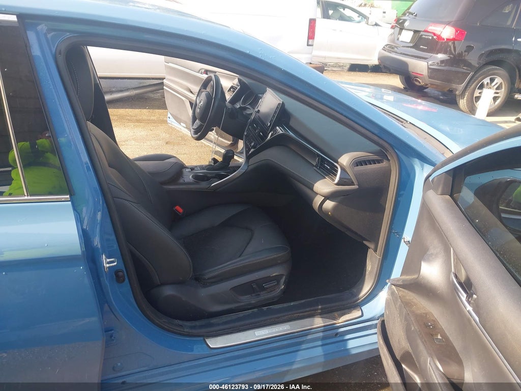 Toyota Camry 2024