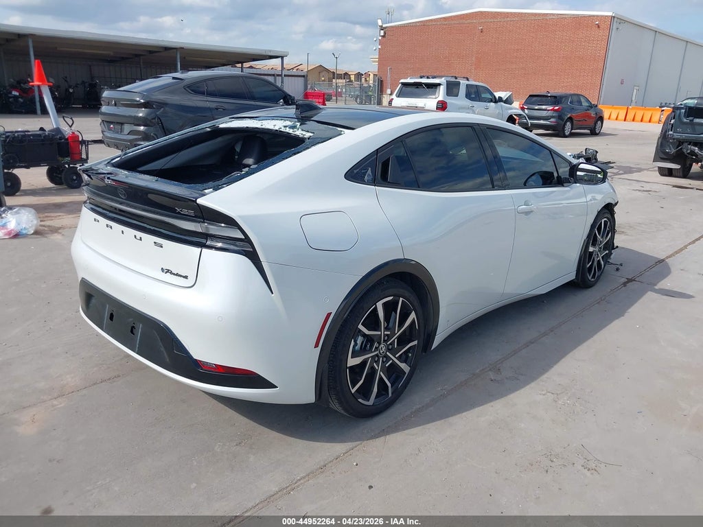 Toyota Prius 2024