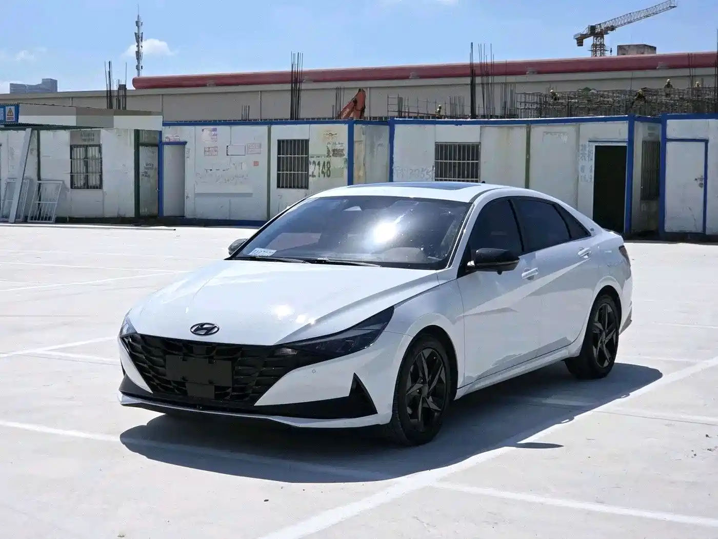 Hyundai Elantra 2023
