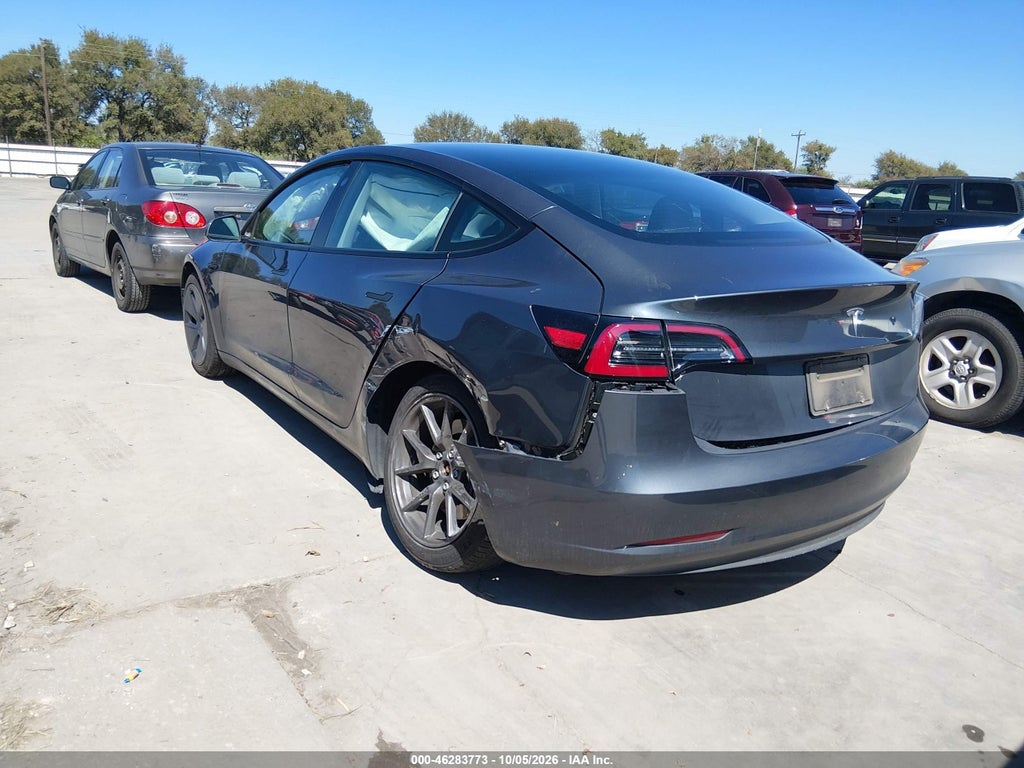 Tesla Model 3 2023