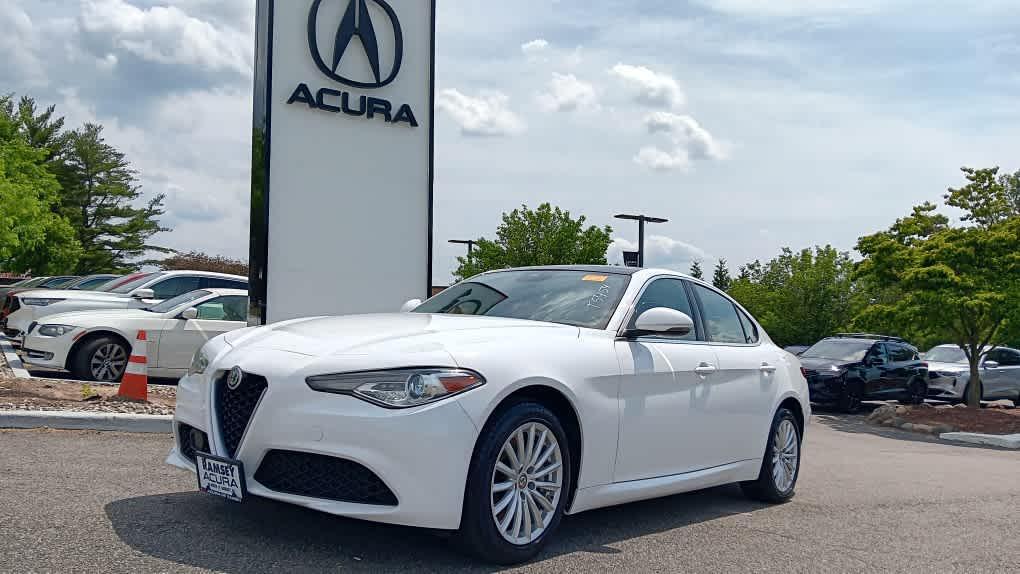 Alfa Romeo Giulia 2021