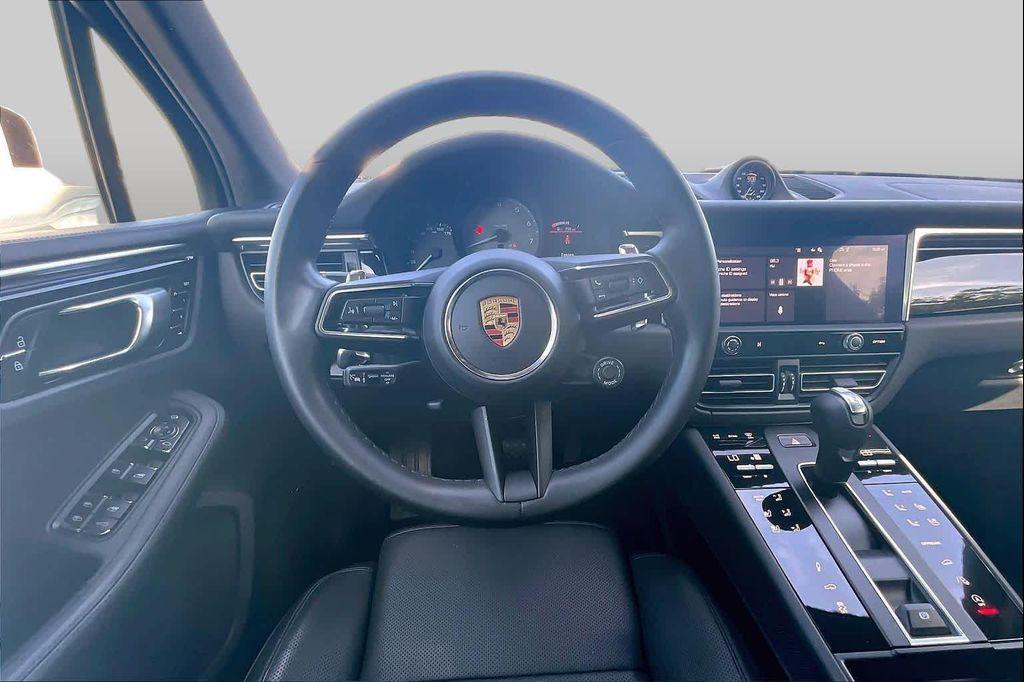 Porsche Macan 2023
