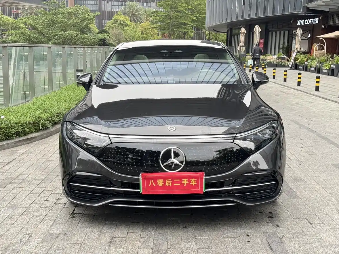 Mercedes-Benz EQS 2024