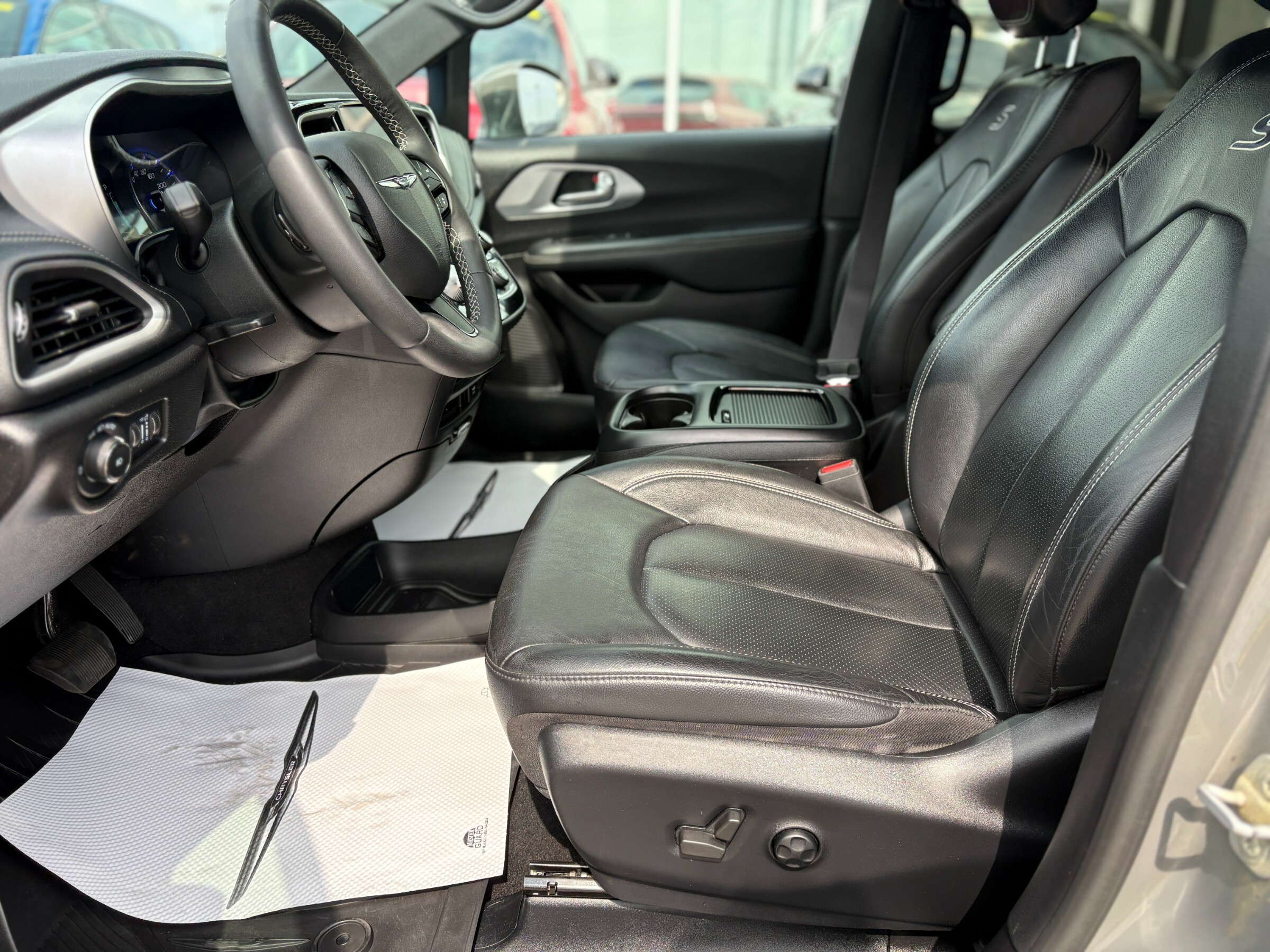 Chrysler Pacifica 2022
