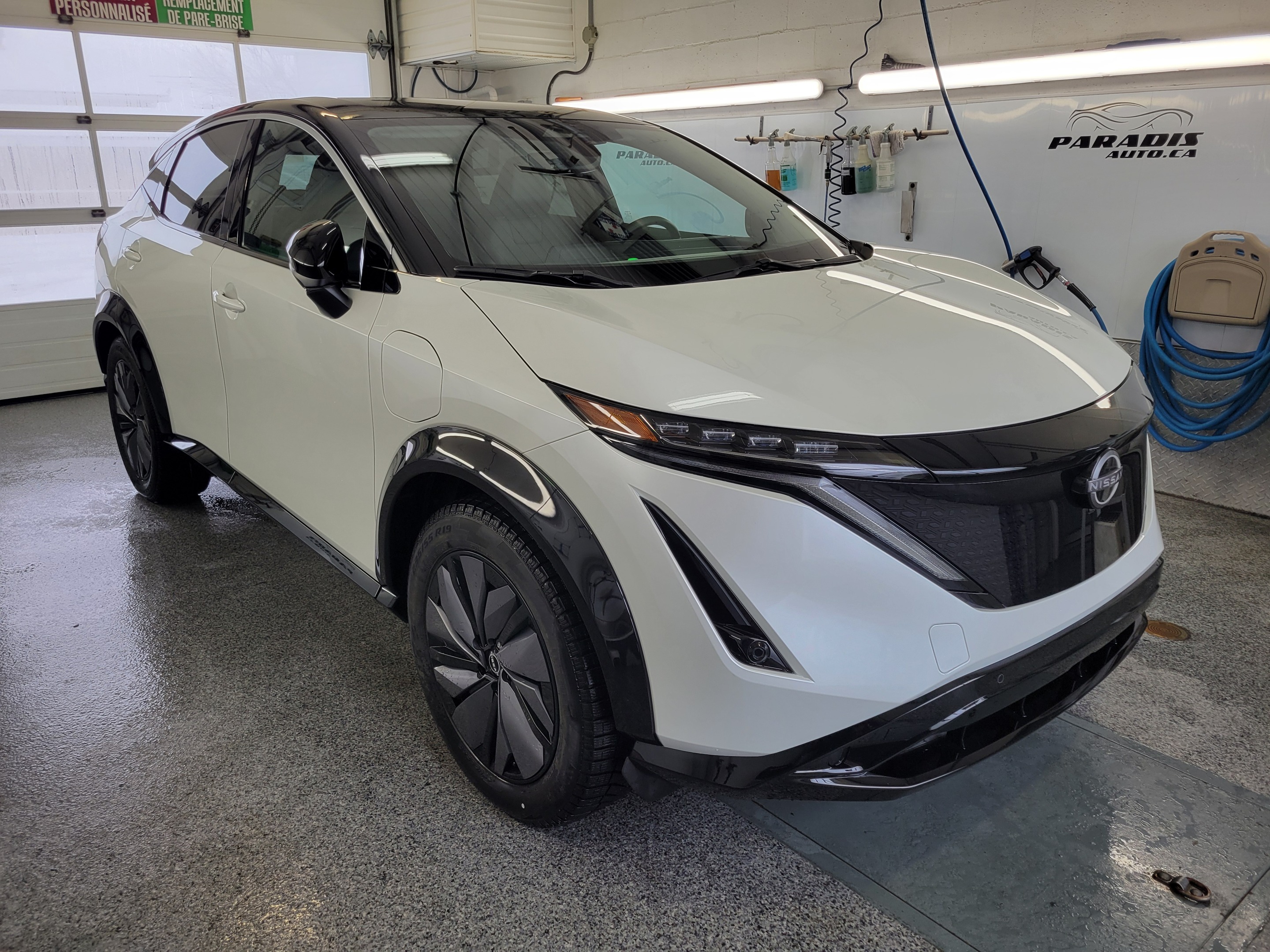 Nissan Ariya 2023