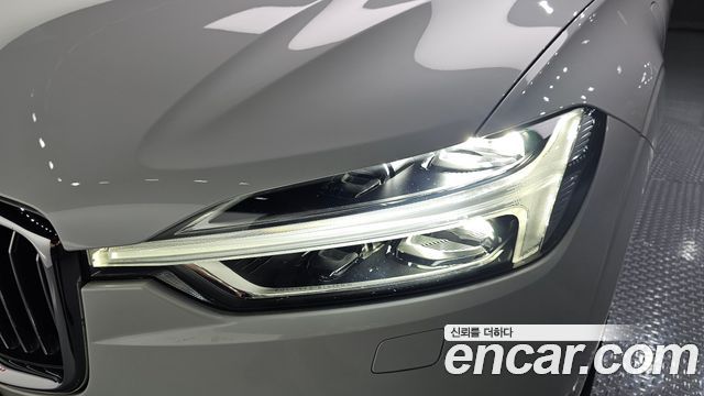 Volvo XC60 2021