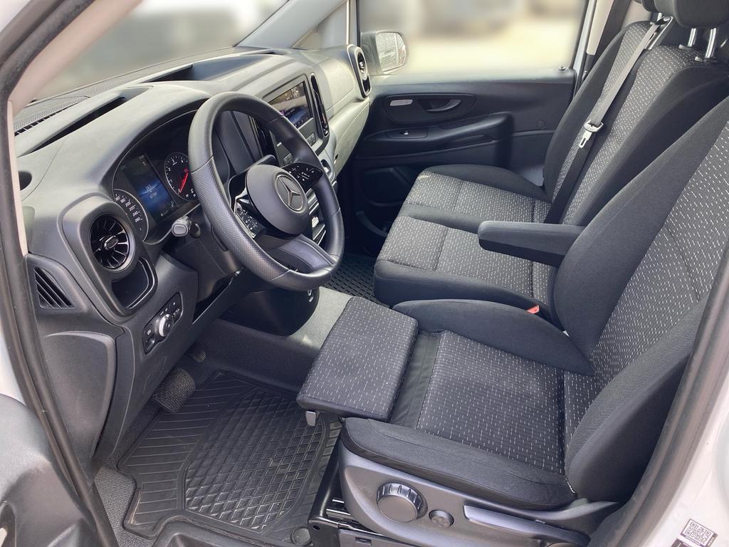 Mercedes-Benz Vito 2025