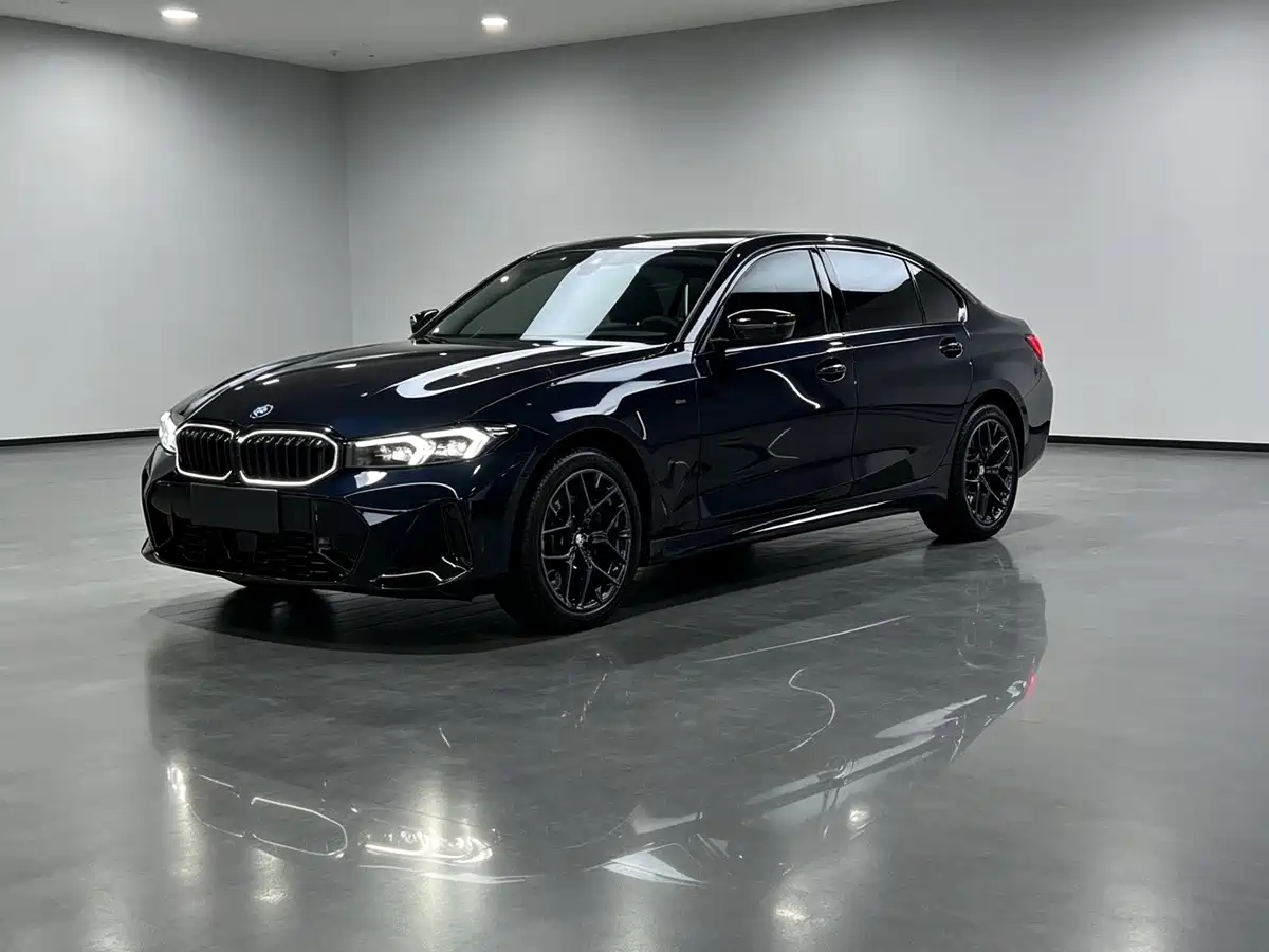 BMW 3 серии 2025