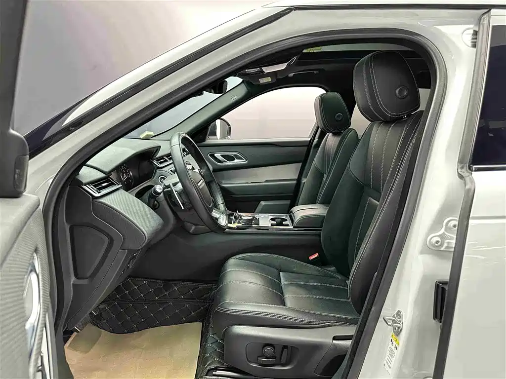 Land Rover Range Rover Velar 2020