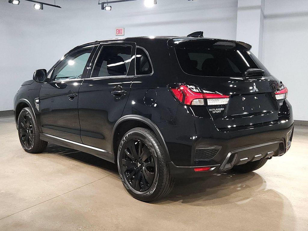 Mitsubishi Outlander Sport 2025