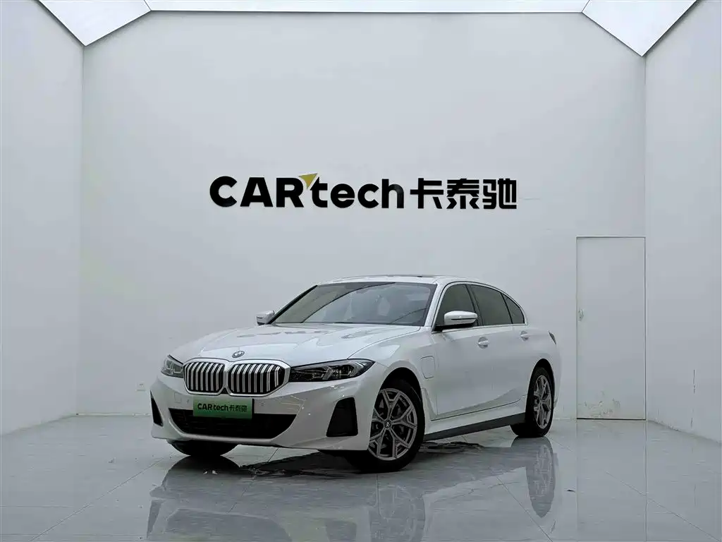 BMW i3 2023