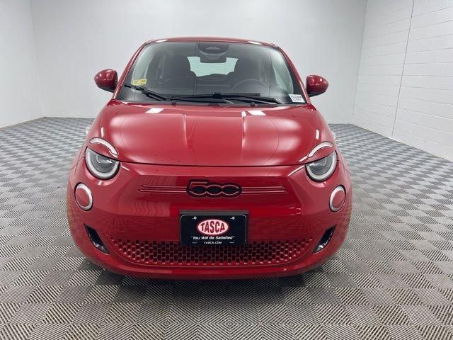 Fiat 500E 2024