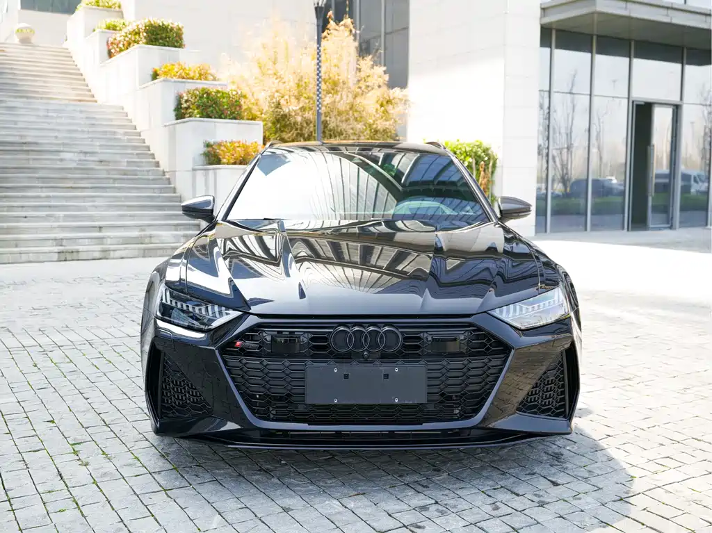Audi RS 6 2021