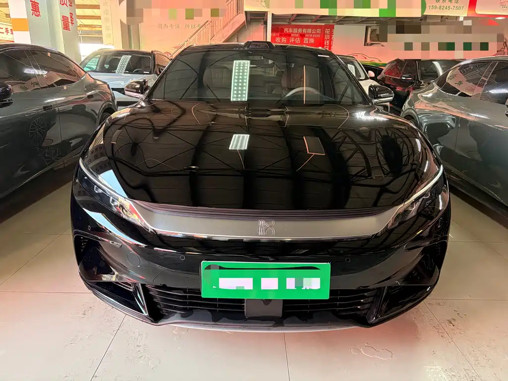 BYD Han 2025