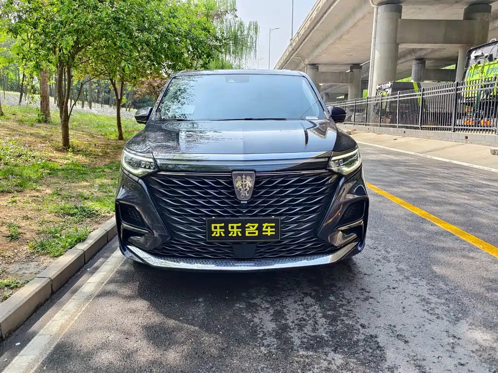 Roewe iMAX8 2021