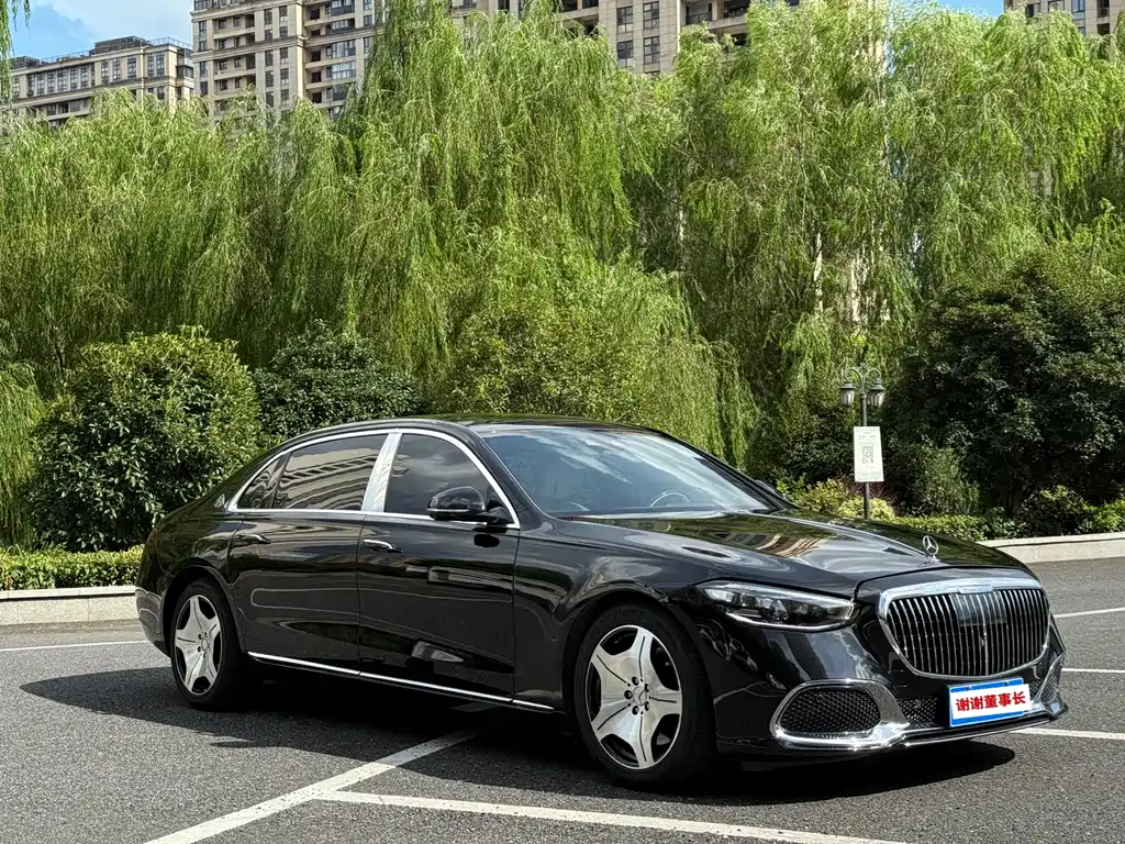 Mercedes-Benz Maybach S-Класс 2022