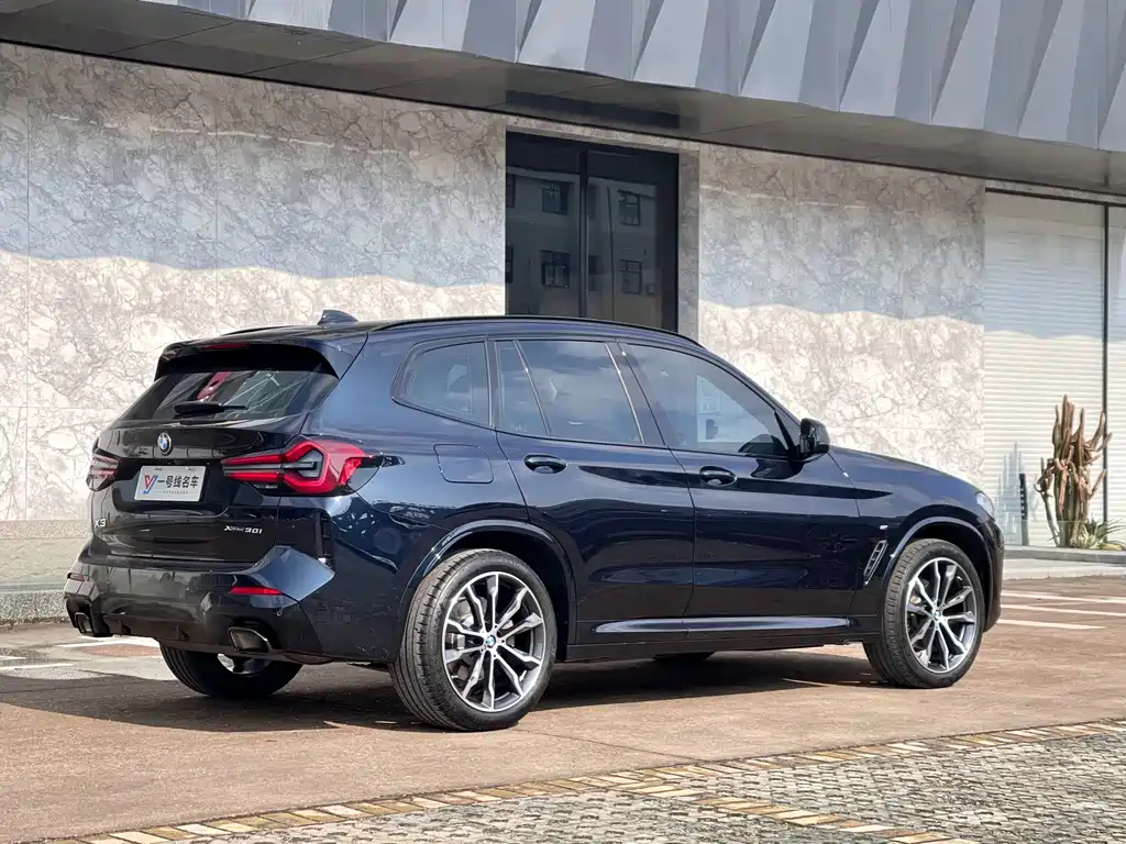 BMW X3 2021