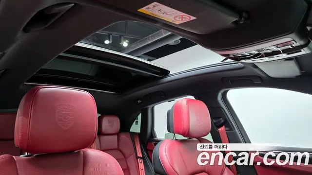 Porsche Macan 2022