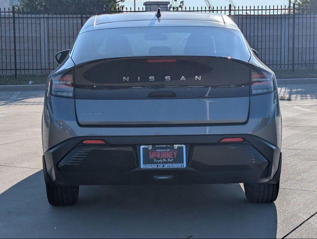 Nissan Leaf 2026