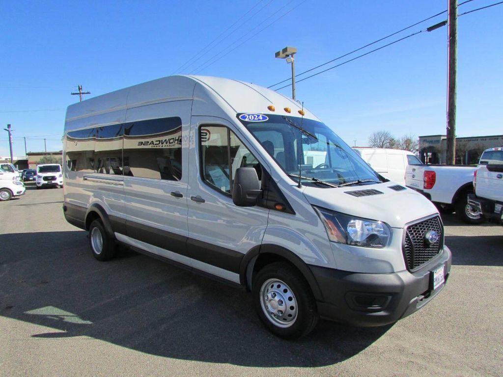 Ford Transit 2024