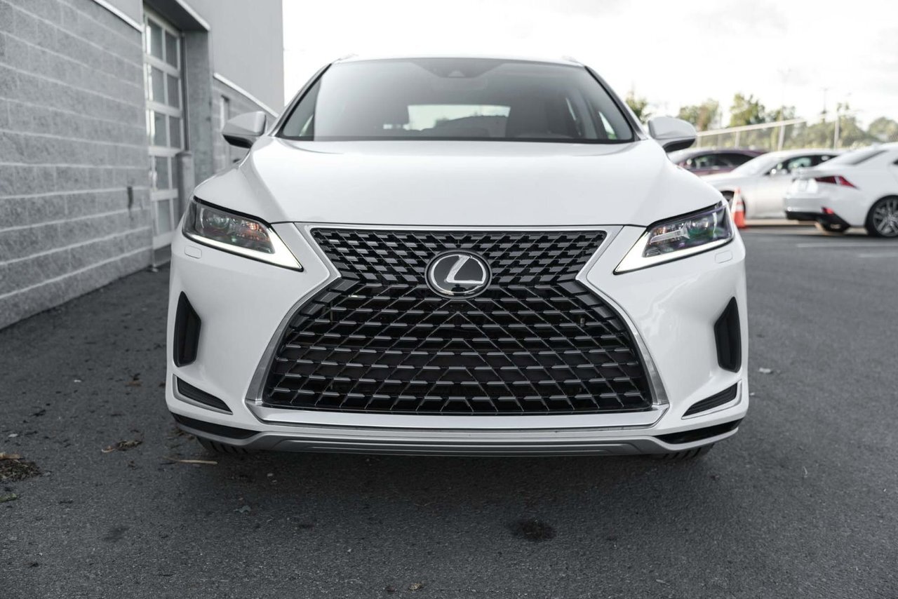 Lexus RX 2022