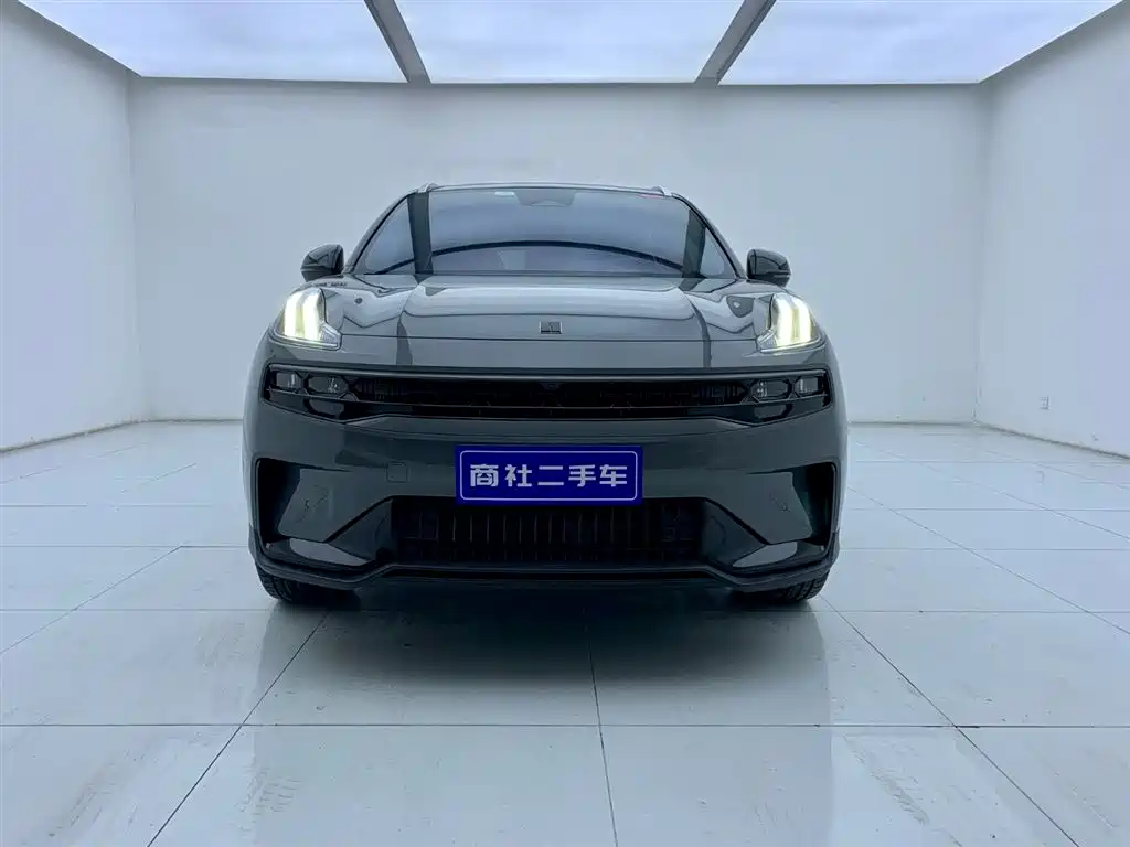 Lynk & Co 06 2023