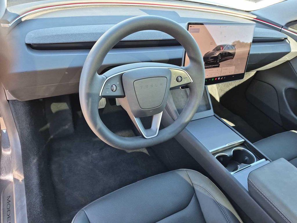 Tesla Model 3 2025